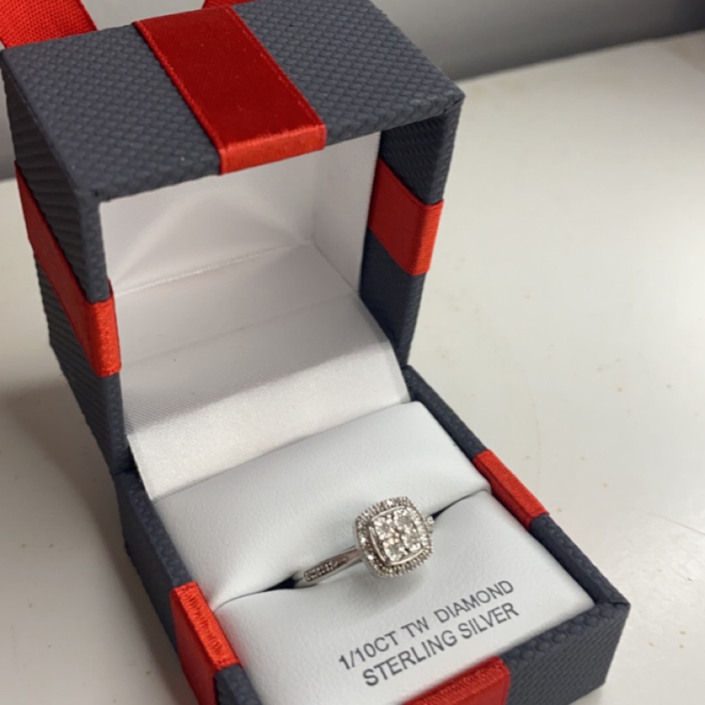 Diamond sterling silver ring - Picture 2 of 8
